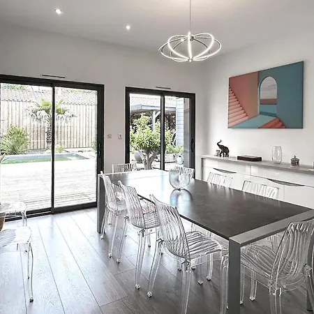 Gorgeous In Holiday home *